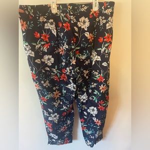 Roz & Ali Navy Floral Dress Pant size 16